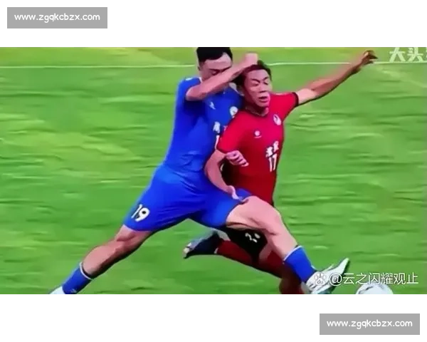 央视 30 秒开场炸场!苏超,这股拼劲太燃了 央视 30 秒开场炸场!苏超,这股拼劲太燃了