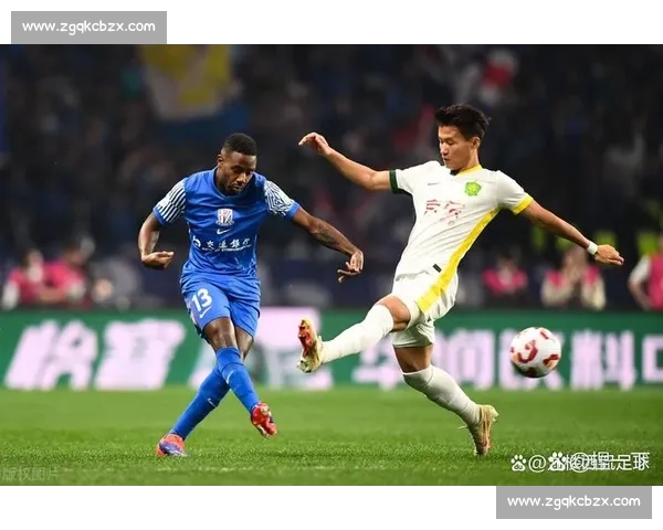 凉夜双神压阵,对手失马莱莱,申花 2-2 憾平留争冠隐患 凉夜双神压阵,对手失马莱莱,申花 2-2 憾平留争冠隐患
