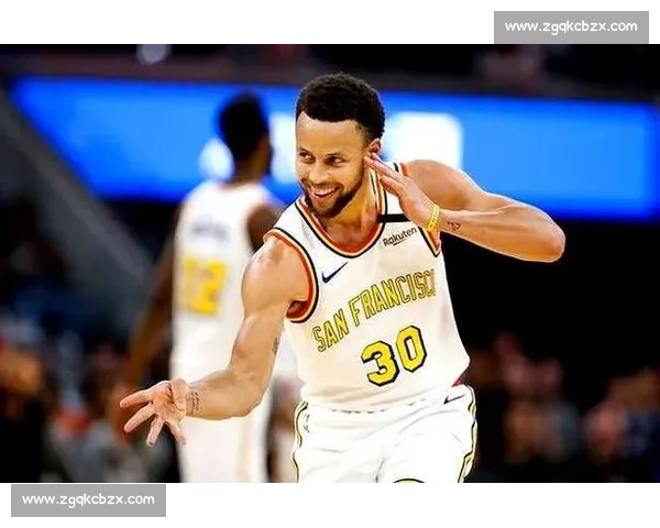 2016年总决赛第七场骑士逆袭勇士历史性胜利的背后与关键时刻分析