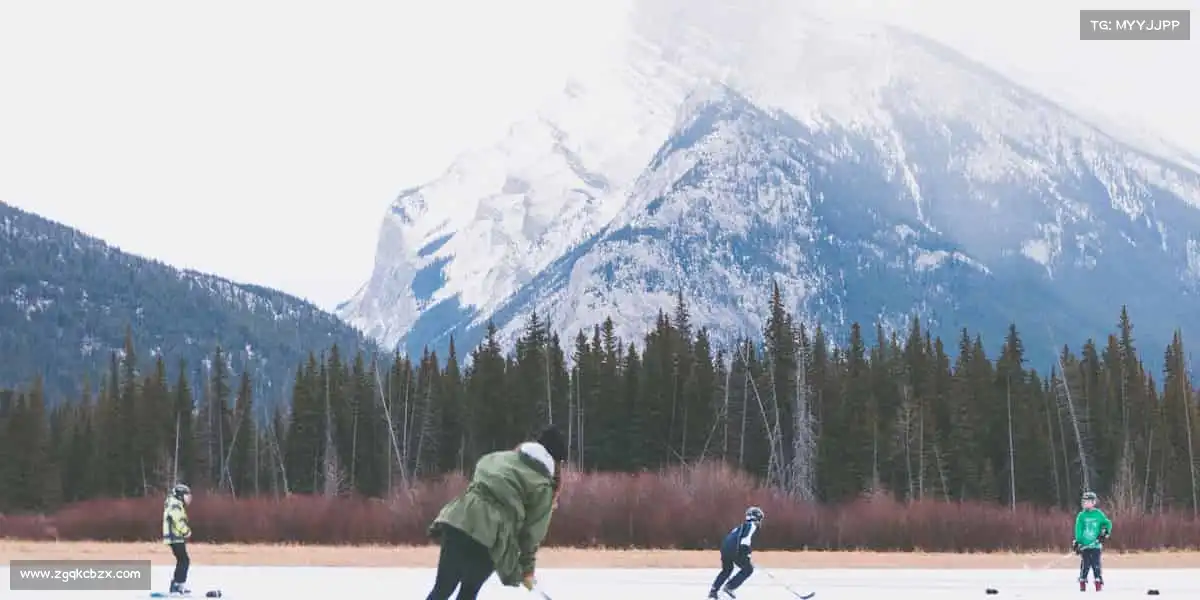 <strong>银河官网</strong>🧗‍♂️向上攀登，向下扎根 —— 用运动雕刻坚韧，遇见更好的自己！